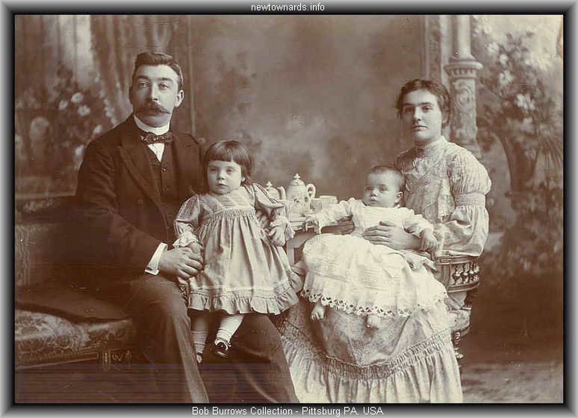 family-mc-cartney-1903.jpg (87646 bytes)