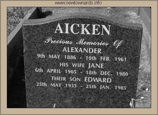 headstone-aicken-1961.jpg (54707 bytes)